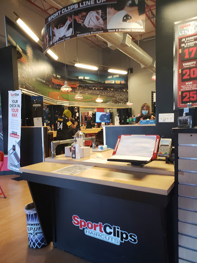 Hair Salon «Sport Clips San Antonio - Brooks City Base Landing», reviews and photos, 3326 SE Military Dr #102, San Antonio, TX 78223, USA