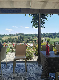 Atmosphère du Restaurant français Les Terrasses des Gourmets à Ussel - n°7