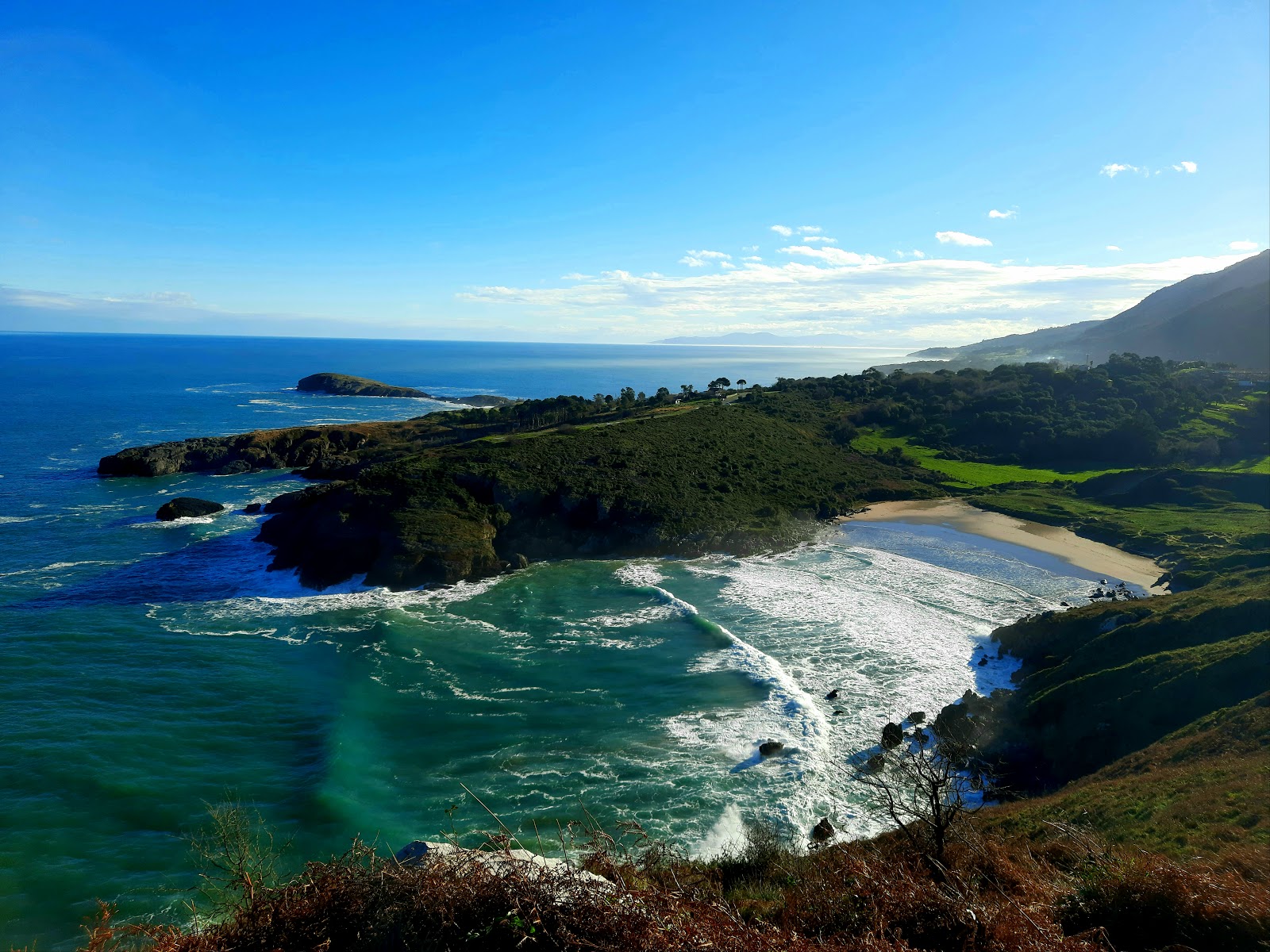 Playa de Sonabia photo #9