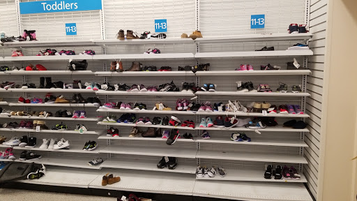 Clothing Store «Ross Dress for Less», reviews and photos, 7111 North Point Pkwy, Alpharetta, GA 30022, USA