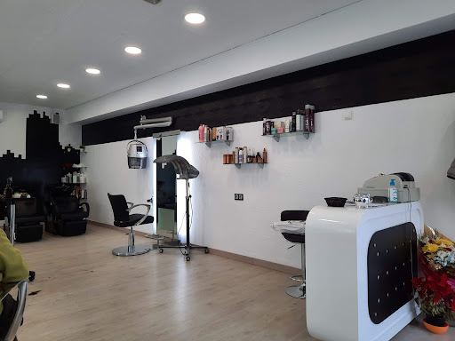 Mytica's Peluqueras en Valdepeñas, Ciudad Real