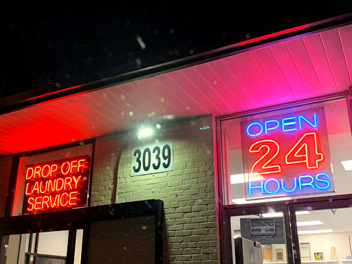 Laundromat «Laundry World Inc», reviews and photos, 3039 Graham Rd, Falls Church, VA 22042, USA
