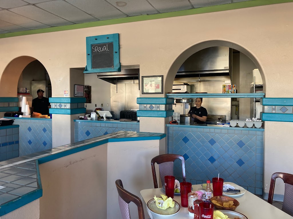 El Taco Bravo Restaurant 93930