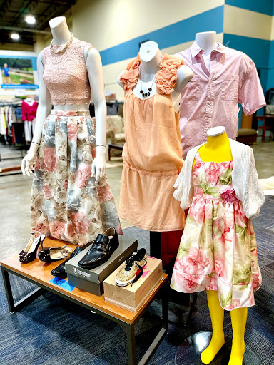 Thrift Store «Missions Thrift Store», reviews and photos, 2721 E Millbrook Rd, Raleigh, NC 27604, USA