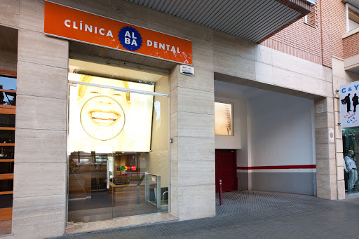 Alba Clínica Dental Tarragona Dentista en Tarragona, Tarragona