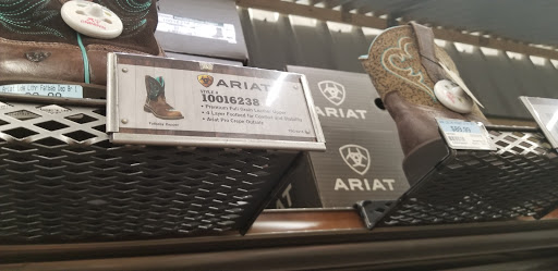 Home Improvement Store «Tractor Supply Co.», reviews and photos, 580 Auto Center Dr, Watsonville, CA 95076, USA