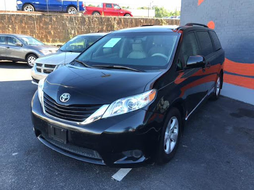 Used Car Dealer «Georgia Truck World», reviews and photos, 2539 N Expy, Griffin, GA 30223, USA