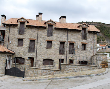 Casa Perez Plaza del Olmo, nº1, 22610 Yebra de Basa, Huesca, España