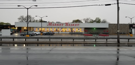 Grocery Store «Market Basket», reviews and photos, 11 Wood St, Lowell, MA 01851, USA