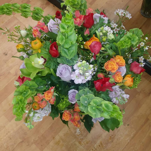 Florist «Alborada Florist», reviews and photos, 17 Huguenot St, New Rochelle, NY 10801, USA