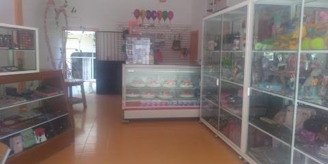 Pastelería Sami - Francisco I. Madero, San Isidro, 71070 San Pedro Amuzgos, Oax., Mexico