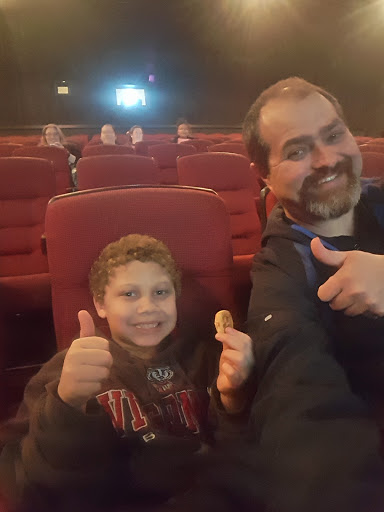 Movie Theater «AMC Showplace Machesney Park 14», reviews and photos, 1860 Anjali Way, Machesney Park, IL 61115, USA