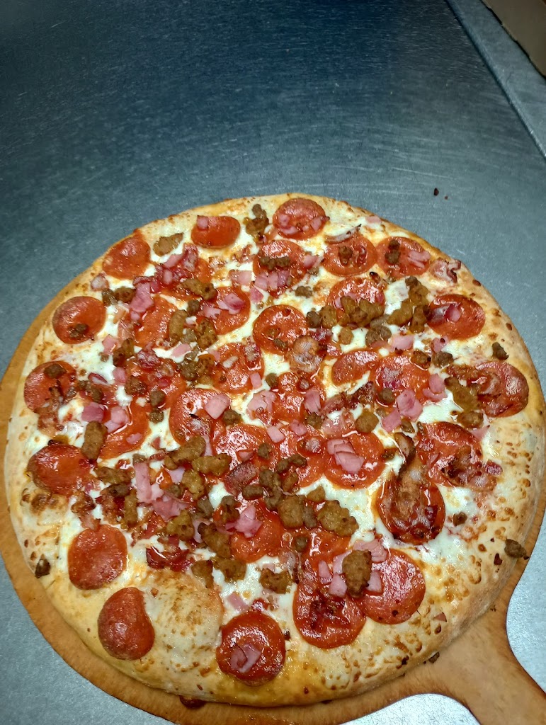 Saylor's Pizza 46613