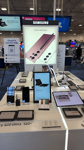 Electronics Store «Best Buy», reviews and photos, 131 Mall Woods Dr, Dayton, OH 45449, USA