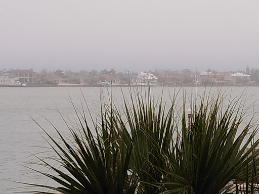 Public Beach «Pass-A-Grille Beach», reviews and photos, 113 11th Ave, Pass-A-Grille Historic District, FL 33706, USA