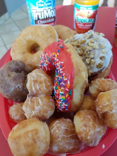 Donut Shop «Shipley Do-Nuts», reviews and photos, 6417 Precinct Line Rd, North Richland Hills, TX 76182, USA