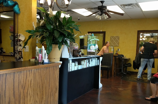 Dena and Company Salon 74066