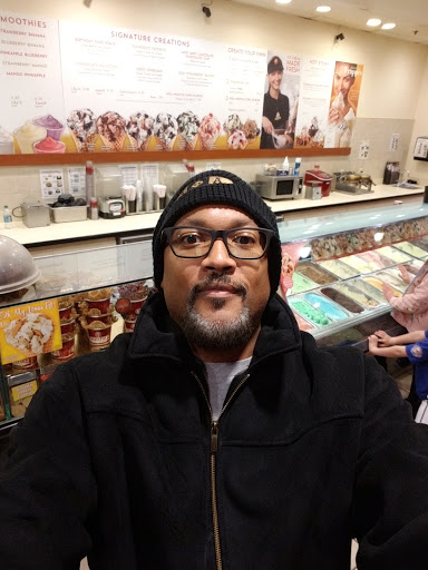 Ice Cream Shop «Cold Stone Creamery», reviews and photos, 7372 Atlas Walk Way #2, Gainesville, VA 20155, USA