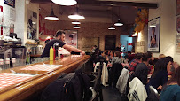 Atmosphère du Restaurant de cuisine américaine moderne Schwartz's à Paris - n°19