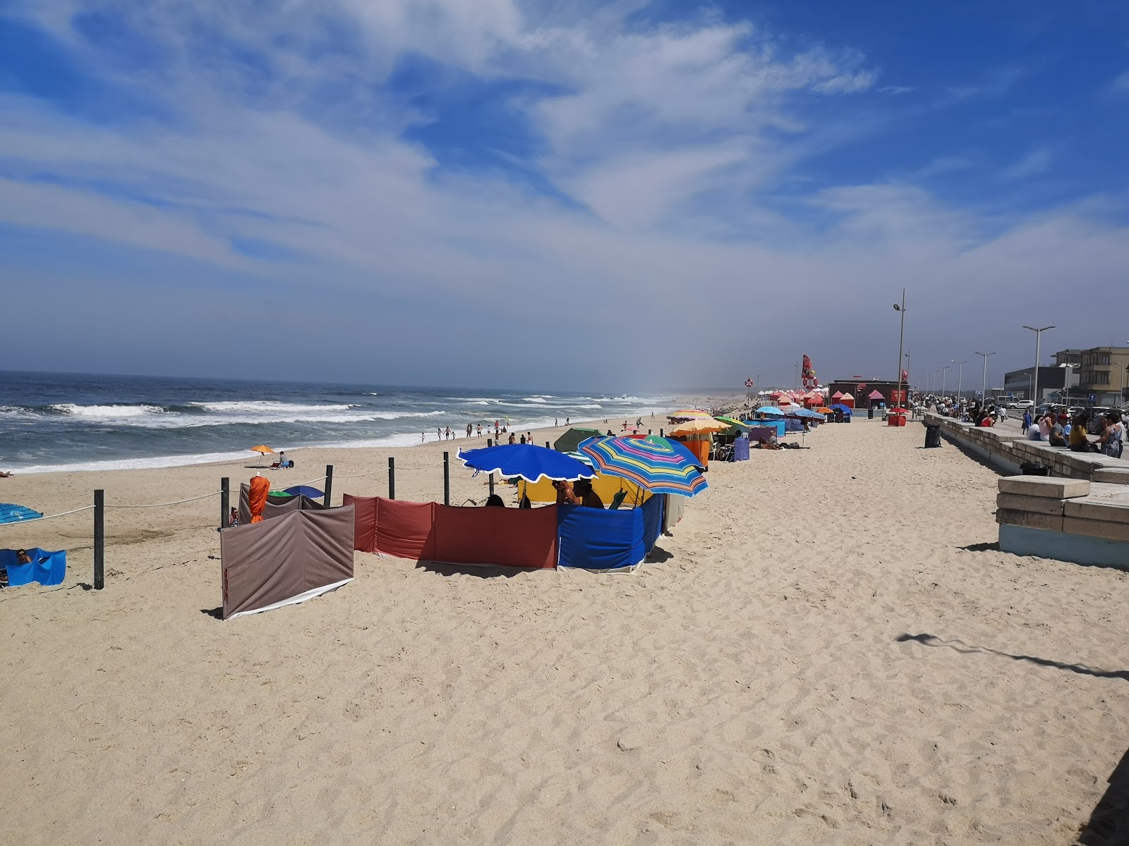 Foto von Praia do Furadouro mit blaues wasser Oberfläche