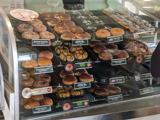 Bakery «Krispy Kreme Doughnuts», reviews and photos, 968 Main St, Layton, UT 84041, USA