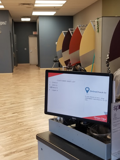 Hair Salon «Great Clips», reviews and photos, 7965 FL-50 a400, Groveland, FL 34736, USA