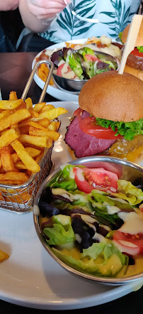 Hamburger du Restaurant américain La Petite Adresse à Rouen - n°6