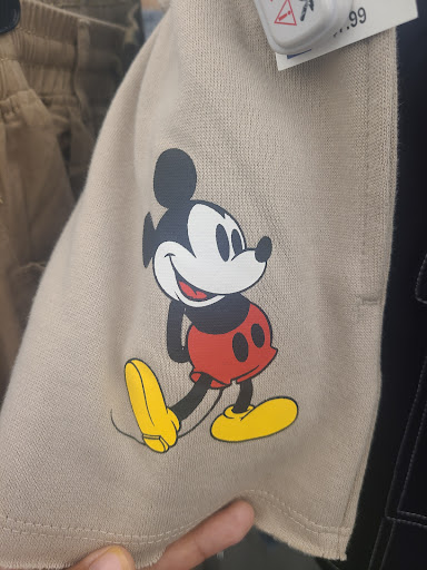 Clothing Store «Ross Dress for Less», reviews and photos, 640 Concar Dr, San Mateo, CA 94402, USA