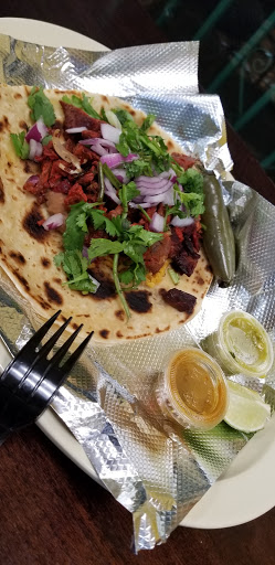 Mexican Grocery Store «El Tiempo Market», reviews and photos, 5526 Washington Ave, Houston, TX 77007, USA