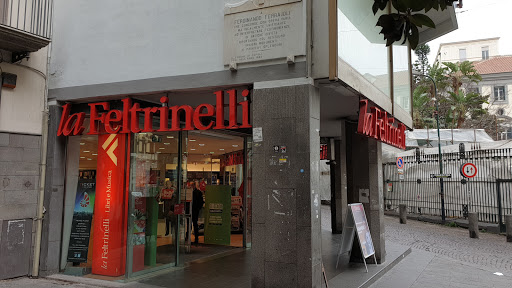 Feltrinelli Bookstores