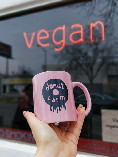 Donut Shop «Donut Farm Oakland», reviews and photos, 6037 San Pablo Ave, Oakland, CA 94608, USA