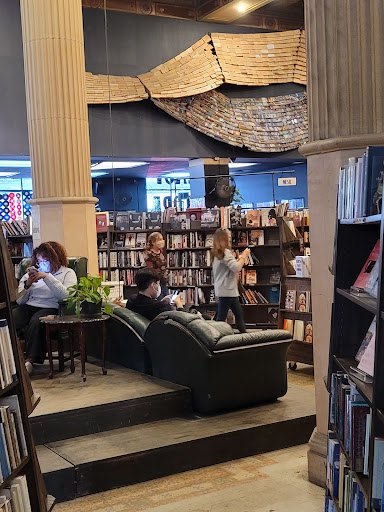 Used Book Store «The Last Bookstore», reviews and photos, 453 S Spring St, Los Angeles, CA 90013, USA