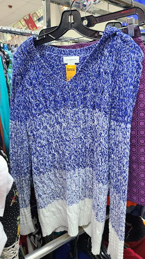 Thrift Store «Red Racks Thrift Store», reviews and photos, 1711 N Glenstone Ave, Springfield, MO 65803, USA