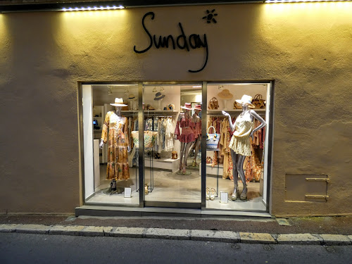 Magasin de vêtements Sunday Saint-Tropez