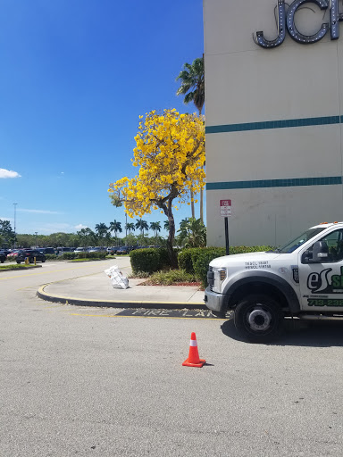 Department Store «JCPenney», reviews and photos, 11401 Pines Blvd, Pembroke Pines, FL 33026, USA