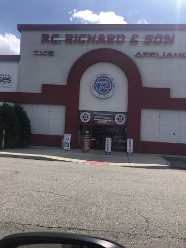 Appliance Store «P.C. Richard & Son», reviews and photos, 1159 Roosevelt Ave, Carteret, NJ 07008, USA