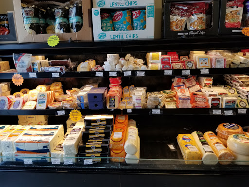 Discount Supermarket «Willow Creek Discount Grocery», reviews and photos, 30 Willow St, Reinholds, PA 17569, USA