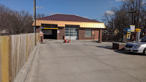 Spotfree Car Wash en Des Moines