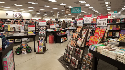 Book Store «Books-A-Million», reviews and photos, 5900 Sugarloaf Pkwy #321, Lawrenceville, GA 30043, USA