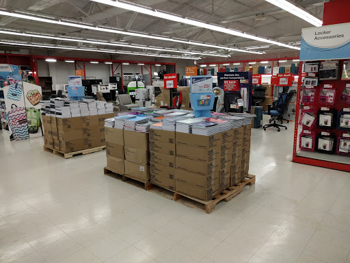 Office Supply Store «Staples», reviews and photos, 5950 Mayfield Rd, Mayfield Heights, OH 44124, USA