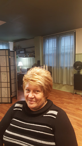 Hairdresser «Euro Style Beauty Salon», reviews and photos, 9456 S Congress St, New Market, VA 22844, USA