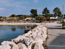 Plage de Massane'in fotoğrafı - rahatlamayı sevenler arasında popüler bir yer