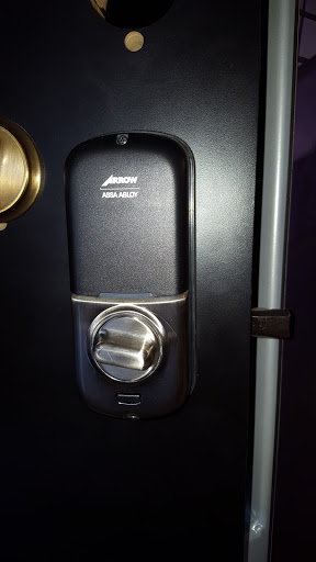 Safe & Vault Shop «King Safe and Lock», reviews and photos, 8429 Katy Fwy, Houston, TX 77024, USA