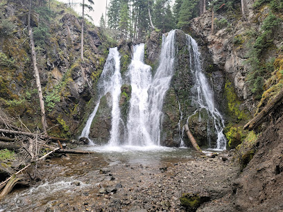 Passage Creek Falls Trailhead