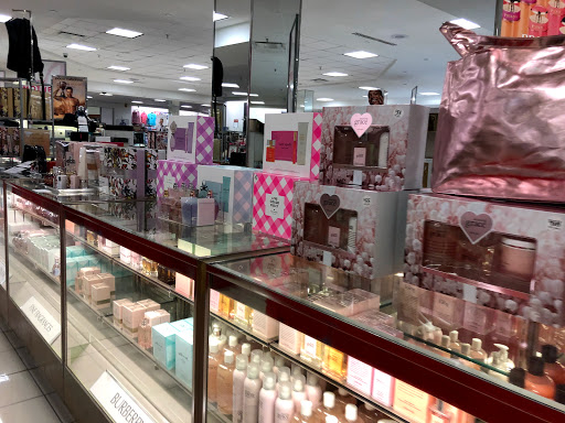 Department Store «Belk», reviews and photos, 1800 4 Seasons Blvd, Hendersonville, NC 28792, USA