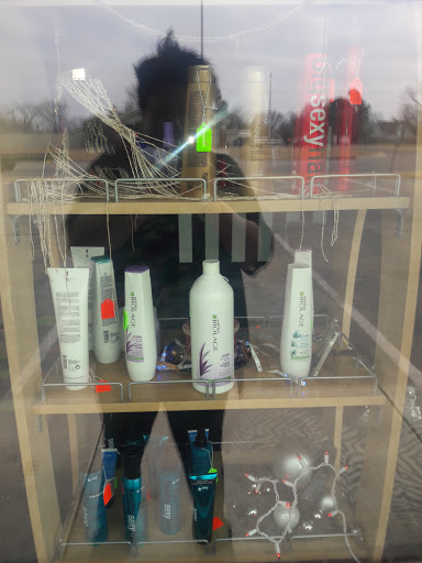 Beauty Salon «Jamie Kinz Family Hair Salon», reviews and photos, 301 N Main St, Noble, OK 73068, USA