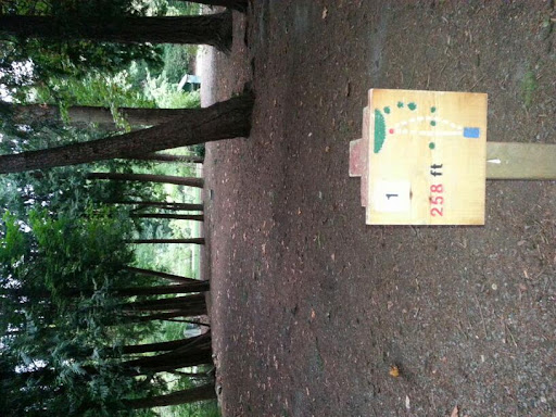 Golf Course «Howling Coyote Disc Golf Course», reviews and photos, 16900 W Riverside Dr, Bothell, WA 98011, USA