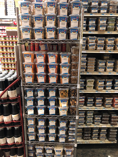 Grocery Store «Foodtown of Bainbridge», reviews and photos, 283 E 204th St, Bronx, NY 10467, USA