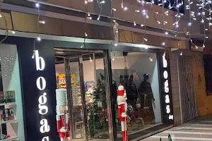 Bogas Shop 🎁 La tienda de moda en Adra, Almería image