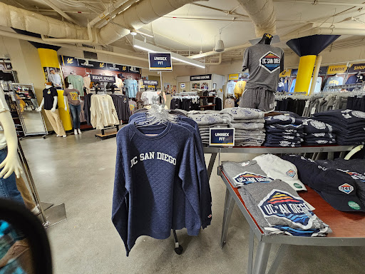 UC San Diego Bookstore image
